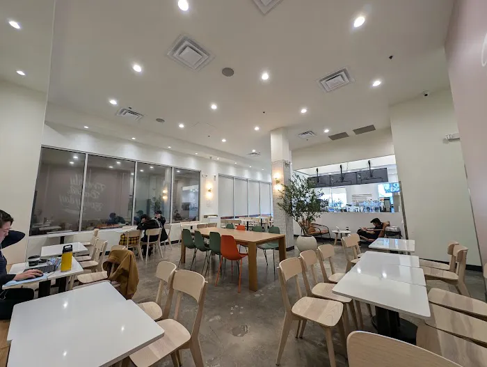 Tous Les Jours Bakery Cafe -New Centreville- Picture 2