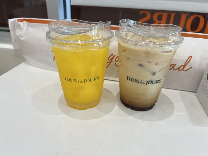 Tous Les Jours Bakery Cafe -New Centreville- Picture 9