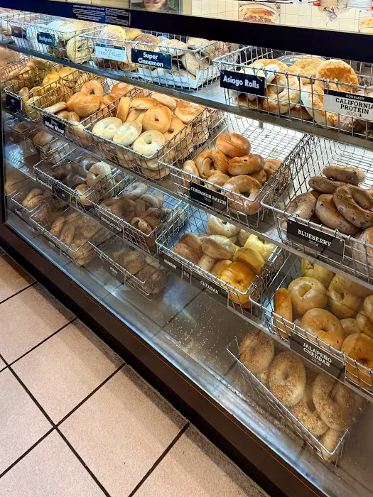 Manhattan Bagel Picture 10