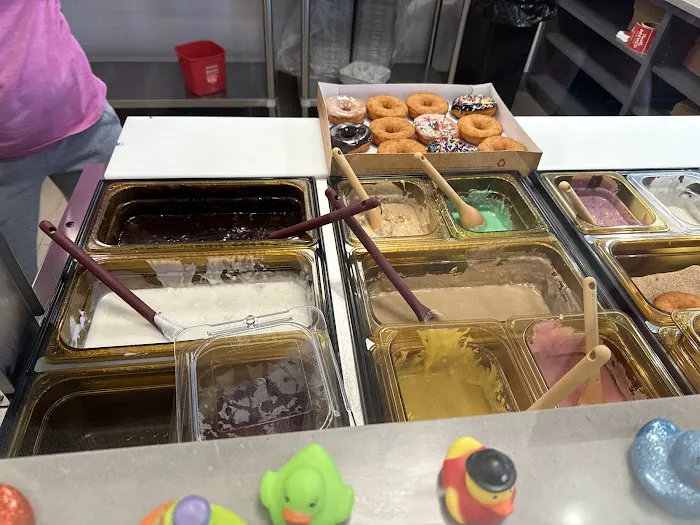Duck Donuts Picture 1