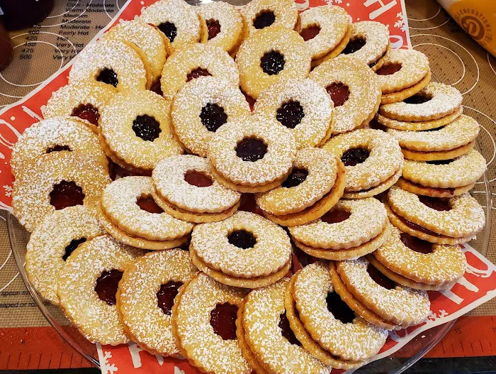The Linzer Lady Picture 6