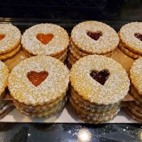 The Linzer Lady ico