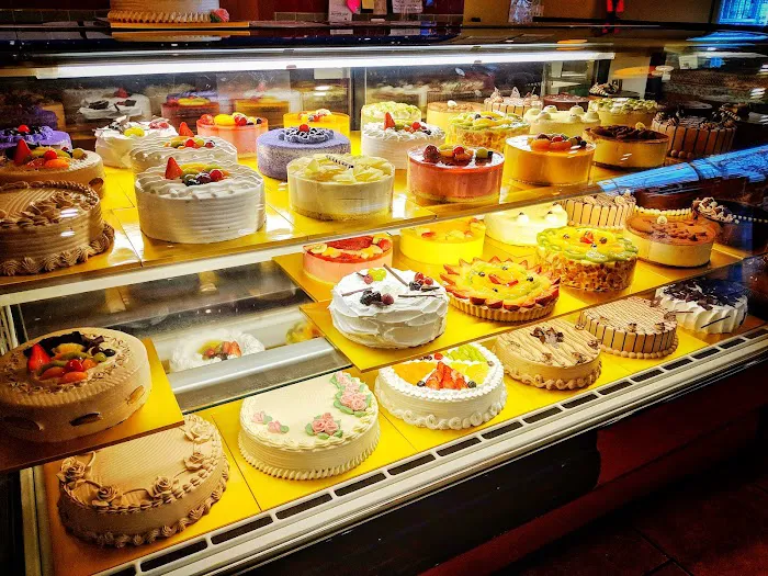 Shilla Patisserie Cafe Picture 3