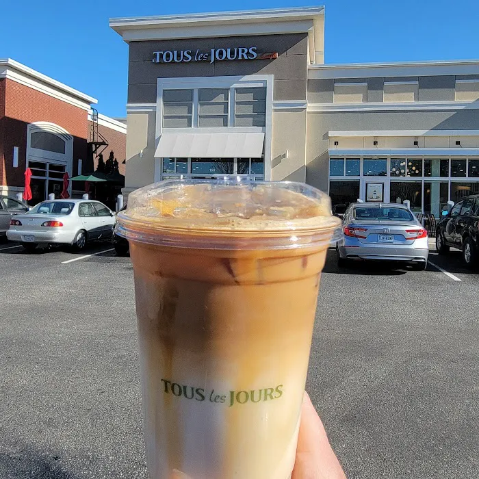 Tous les Jours Bakery & Cafe - Newport News Picture 6