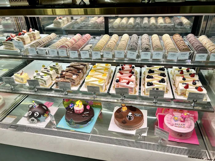 Tous les Jours Bakery & Cafe - Newport News Picture 4
