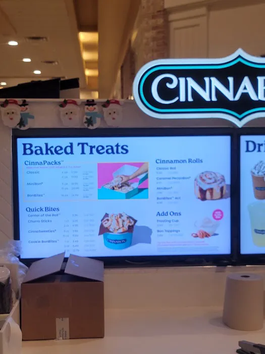 Cinnabon Picture 9