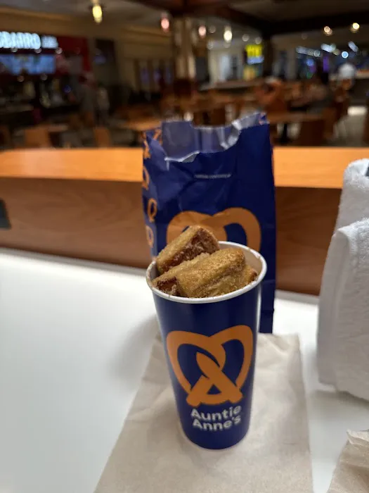 Auntie Anne's Picture 9