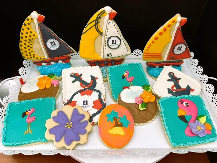 TC Nance Custom Cakes Picture 4