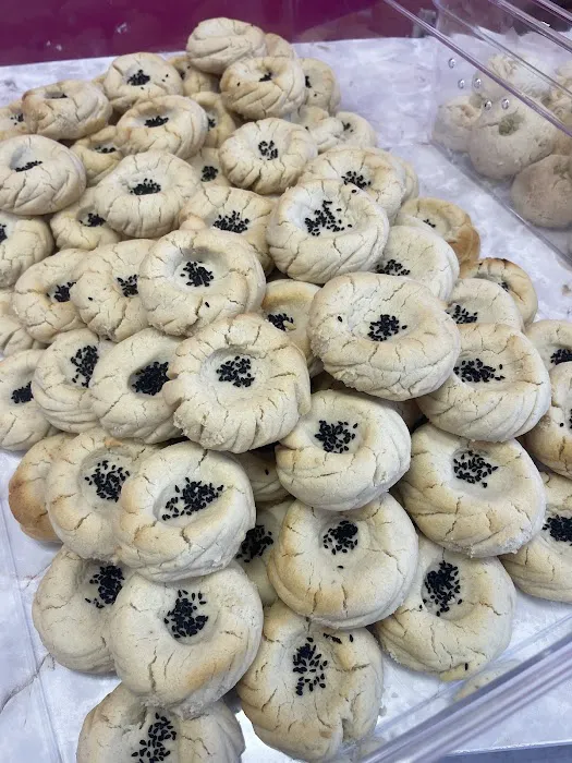 Sweet Cravings Bakery Picture 1