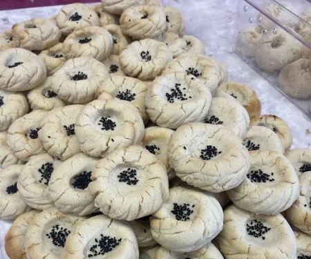 Sweet Cravings Bakery