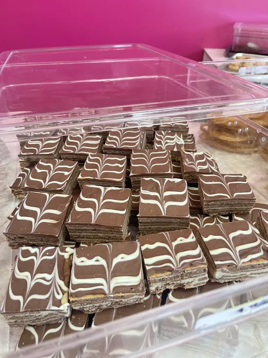 Sweet Cravings Bakery Picture 5