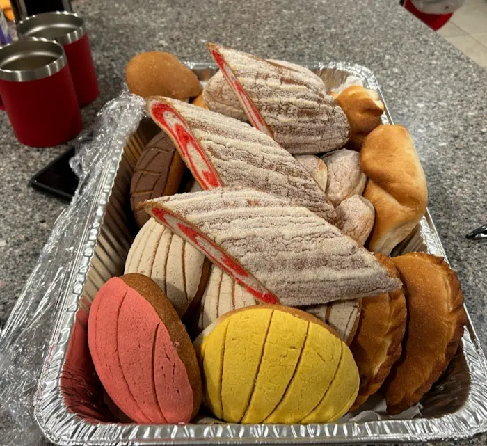 La Mosita Bakery Picture 5