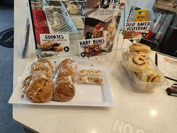 Cinnaholic Picture 7