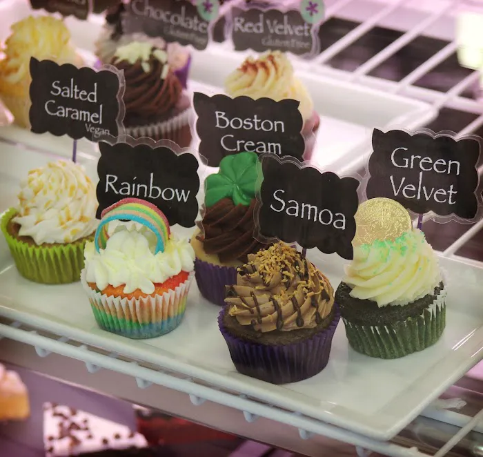Simply Desserts (A Studio Kitchen) Picture 5