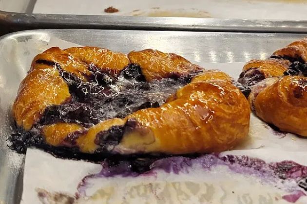 Le Pain Bakery