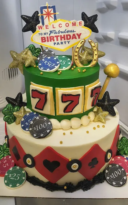 Bella's Custom Cakes Picture 10