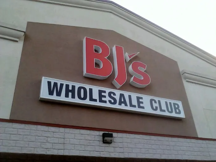 BJ's Bakery Picture 1