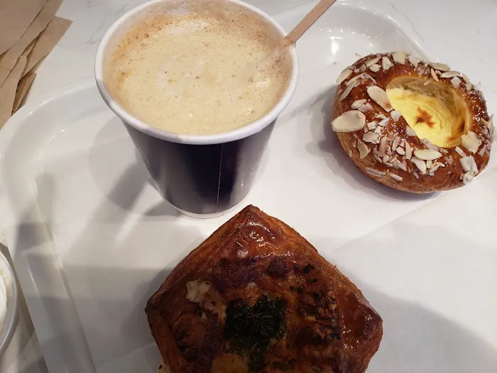 Paris Baguette Picture 10