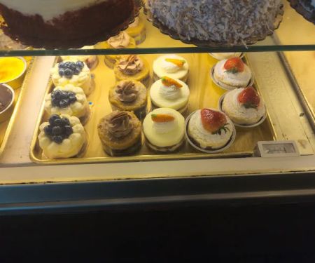 Amphora Bakery