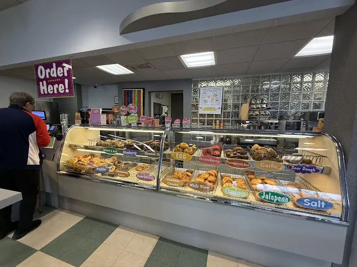 Bagel Cafe Picture 3