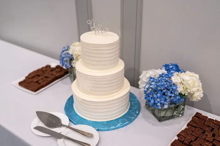 Edibles Incredible Award-Winning Desserts Picture 8