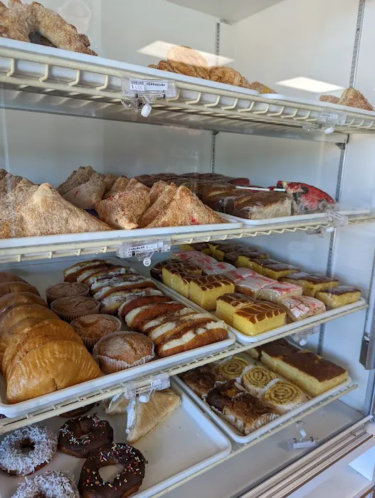 Alegrias Bakery Picture 1