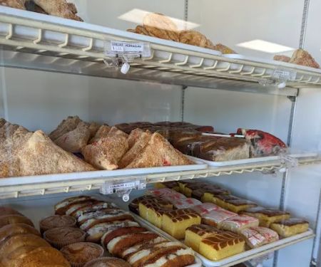 Alegrias Bakery