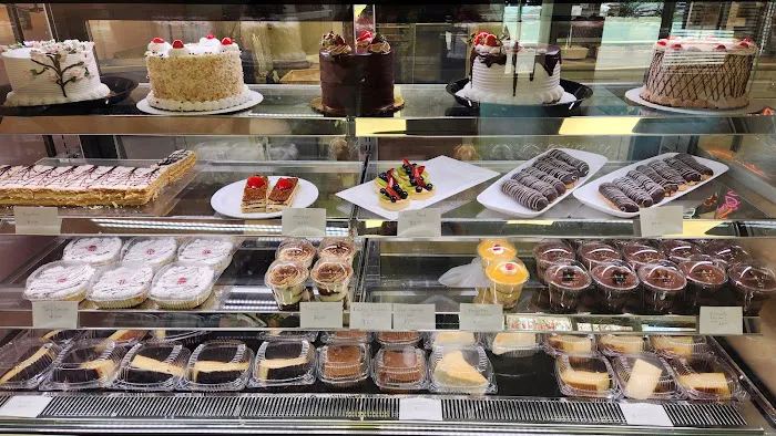 Dulce Tentacion Bakery, Sterling, VA Picture 8