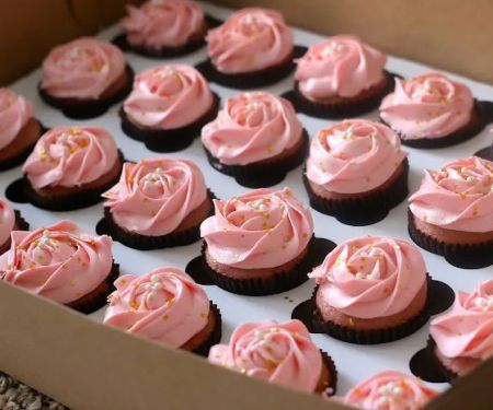 SprinkleSpark Cakes