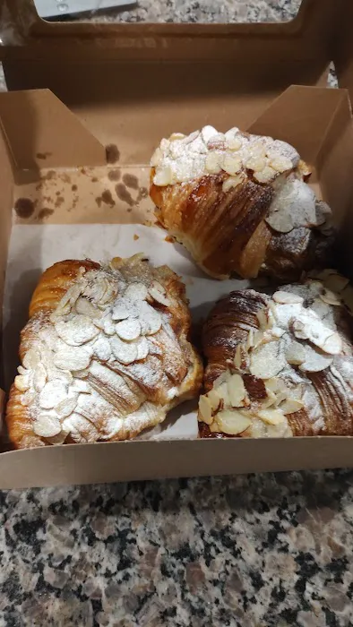 Sweet Crust Pastries Picture 9