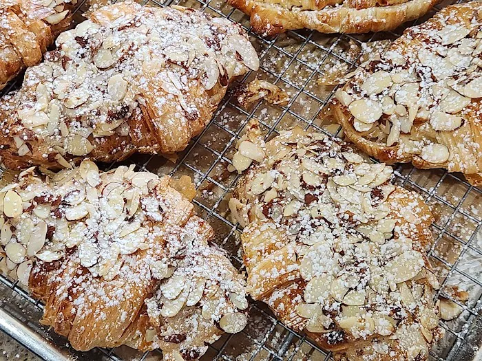 Sweet Crust Pastries Picture 7