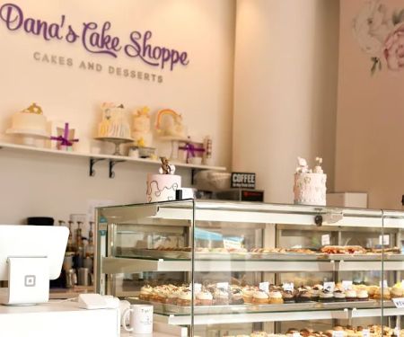 Dana's Cake Shoppe
