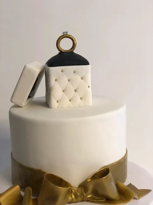 Dana's Cake Shoppe Picture 6