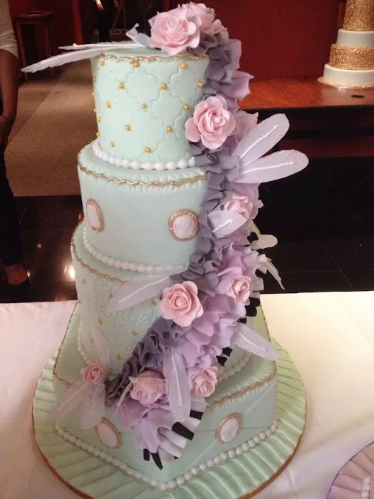 Dana's Cake Shoppe Picture 7