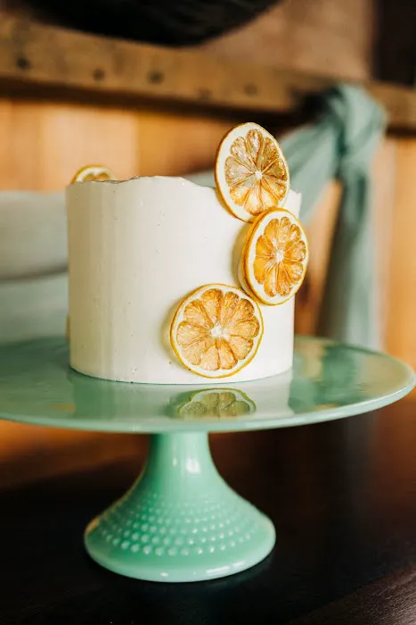 Wineberry Cakes and Confections Picture 9