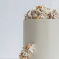 Wineberry Cakes and Confections ico