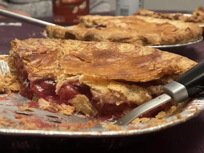 Mom's Apple Pie Bakery Picture 7