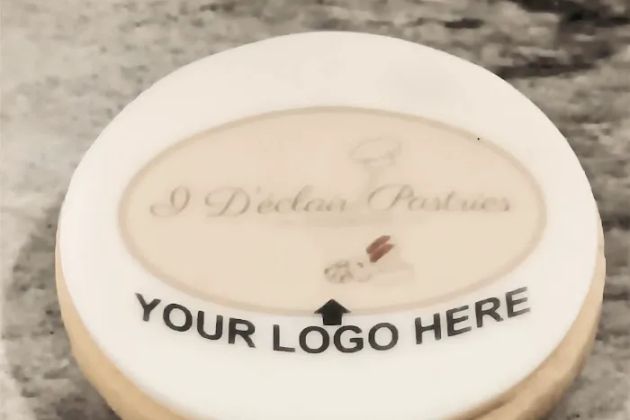 I DECLAIR PASTRIES