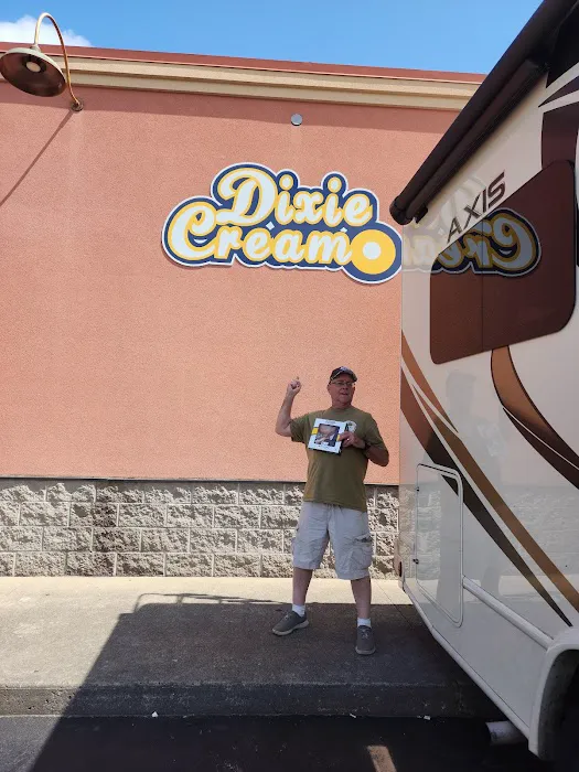Dixie Cream Donut Shop Picture 3