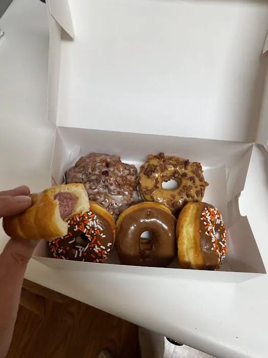 Donut Lane Picture 6