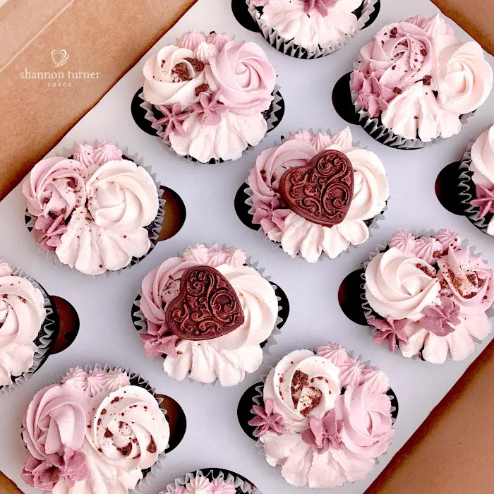 Shannon Turner Cakes Picture 10