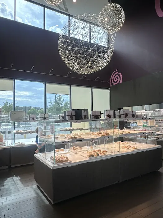 Sweet Hut Bakery & Cafe Picture 9