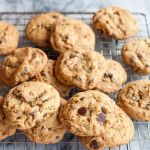 How to Make the Best Chocolate Chip Cookies from Scratch: A Step-by-Step Guide