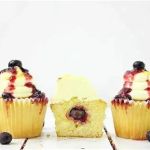 How to Make Bakery-Style Cupcakes with Cream Cheese Frosting: A Step-by-Step Guide