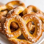 How to Make Easy, Homemade Soft Pretzels – Simple Recipe for Delicious Pretzels