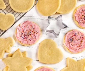 The Secret to Making Perfectly Soft Sugar Cookies: Tips and Tricks