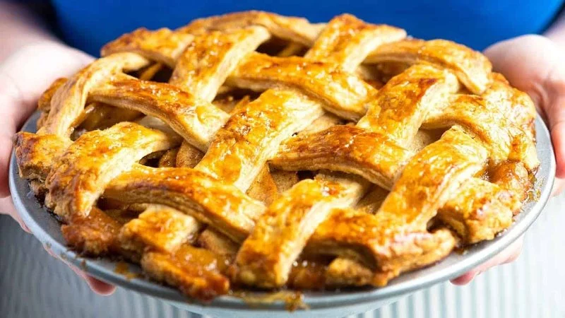 How to Make the Best Apple Pie with Fresh Ingredients | Expert Baking Tips