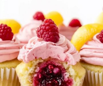 How to Make the Best Lemon Raspberry Cupcakes – Step-by-Step Recipe