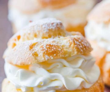 Best Ways to Make Fresh Homemade Cream Puffs with Pastry Cream