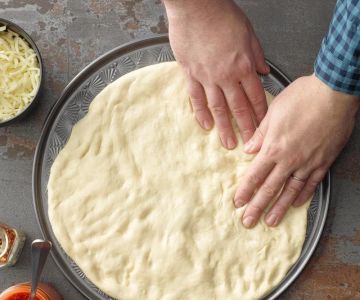How to Make the Best Homemade Pizza Dough – A Step-by-Step Guide